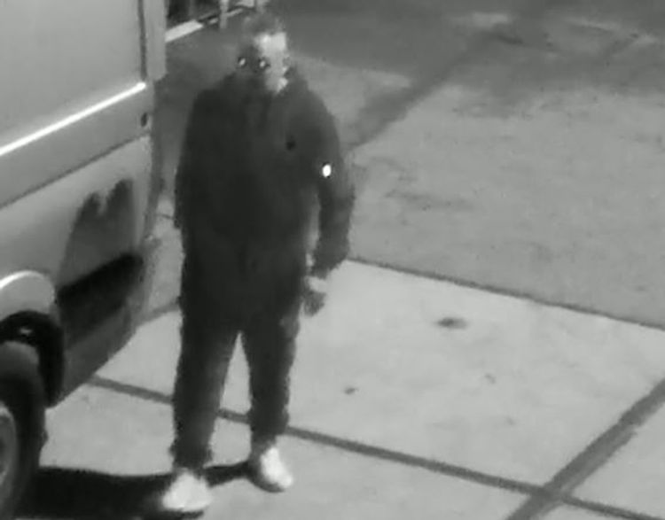 Veghel - Diefstal vouwkratten - Kennedeylaan - Veghel